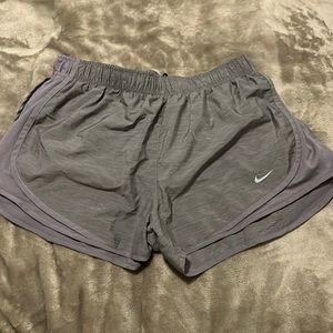 Grey Nike Shorts (L)